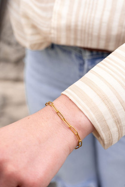 Luxe Gold Paperclip Bracelet