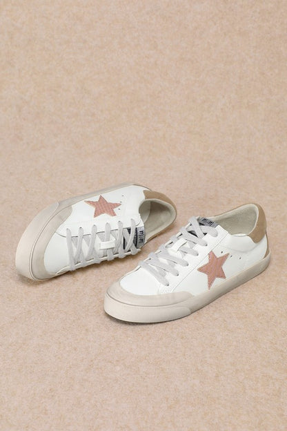 Star Lace-up Low Top Sneakers